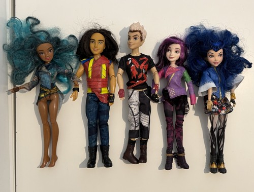Disney descendants doll - descendants,