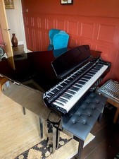 Yamaha CLP 665GP Digital Baby Grand Piano -Polished Ebony - Immaculate condition