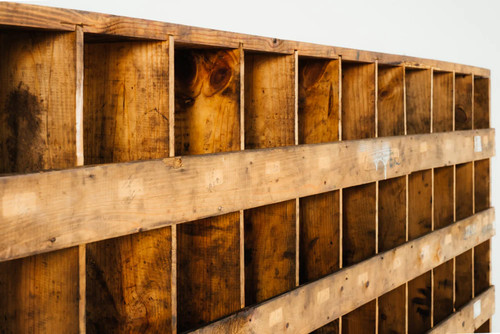 Pigeonhole industrial unit - pigeonhole,