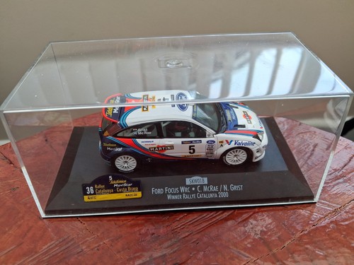 Skid vitesse 2000 ford - 1/43,