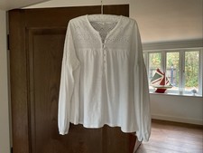 Gorgeous FATFACE Fresh White Broderie Anglais Detailed Blouse -16