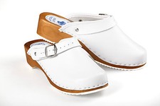 Women's Work Clogs Garden Kitchen Hospital Ladies Slip On Leather Shoes Mules