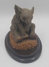 Country Artists Figure of an