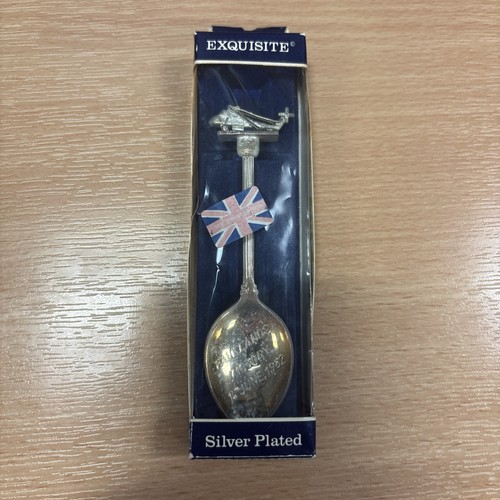 Exquisite silver plates - silver,