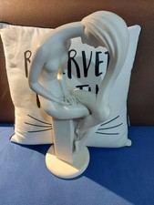 Fortuna nude seated 40cm - nude/seated,