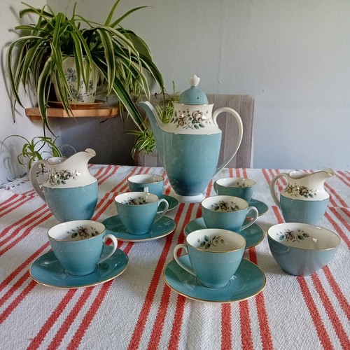 Vintage royal doulton c - vintage,