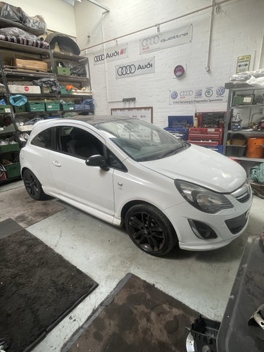 Breaking vauxhall corsa 2014 - vauxhall,