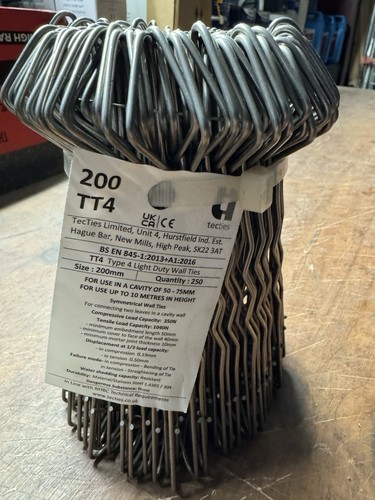 1250 wall ties 200mm - ,