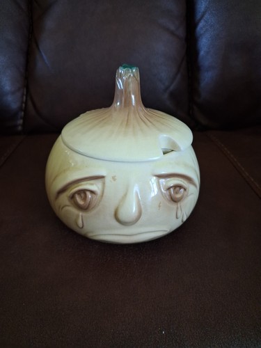 Sylvac vintage pottery onion - pottery,