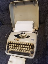 Vintage Adler Tippa Manual Portable Typewriter. No Reserve!