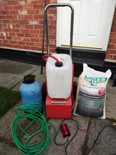 Pure Freedom Window Cleaning Trolley, Resin And Di Vessel