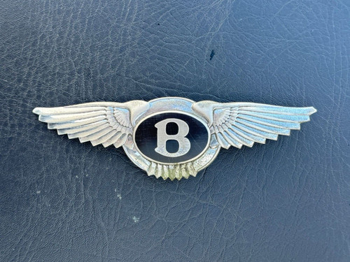 Bentley flying automobile - b,