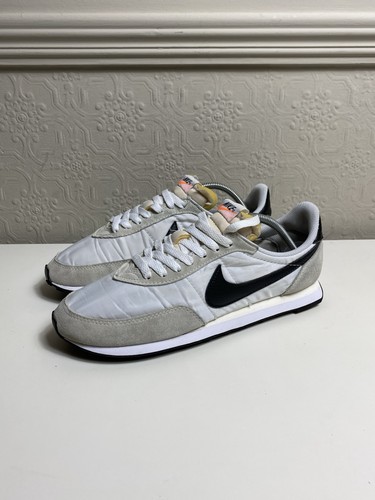 Nike waffle trainer - waffle, uk9