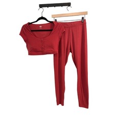 Alo Red Blissful Henley Crop