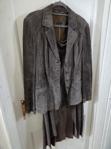 Vintage betty barclay leather - betty,