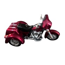 2013 Hallmark Keepsake Christmas Ornament  2011 Street Glide Trike Harley w/ Box