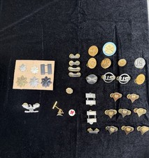 Wwii military original pins - us,
