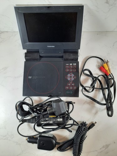 Toshiba p1400 portable - portable, dvd