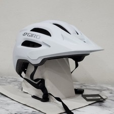 Giro Fixture II MTB Helmet |