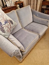 Chaise setteewith matching