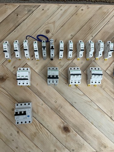 Mixed lot schneider electric - mixed,