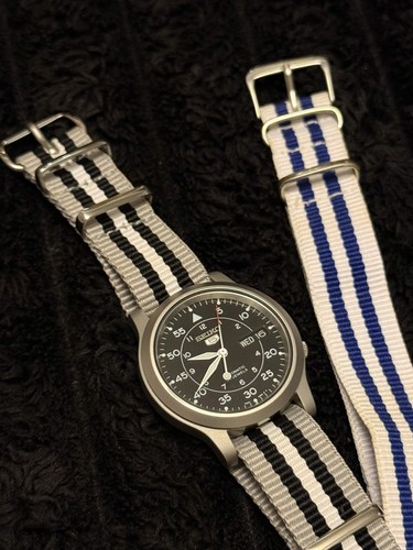 Seiko sports men black - men's,