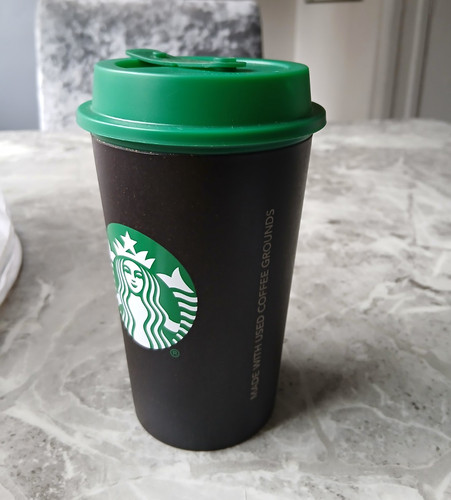 Starbucks reusable travel mug - travel,
