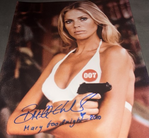 Britt eckland james - james, 007