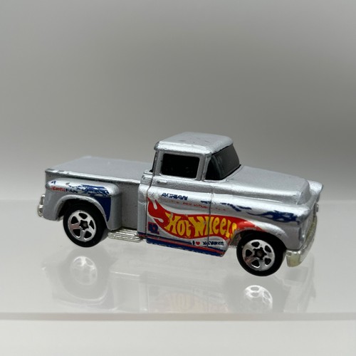 Hot wheels chevy - '56,
