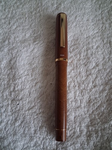 Pilot woody wood effect - pilot,