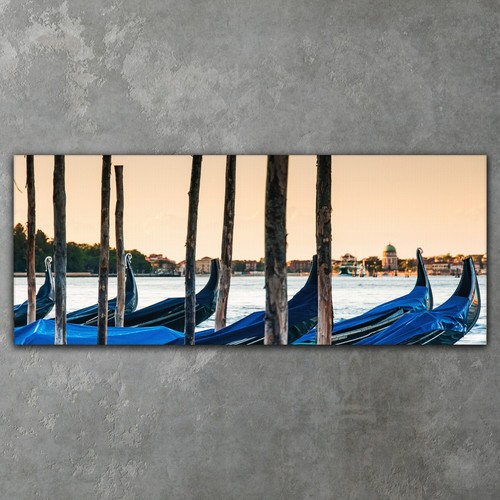 Gondolas boats canal - boats,