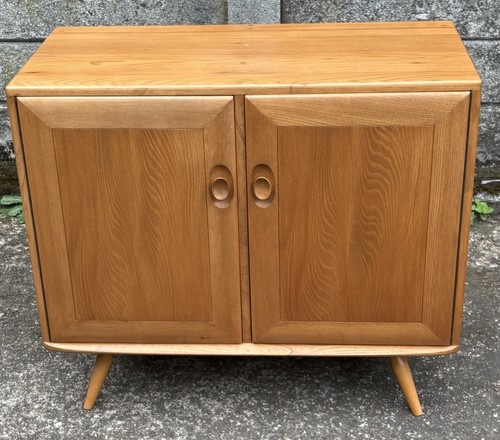 Fine retro two door ercol - fine,