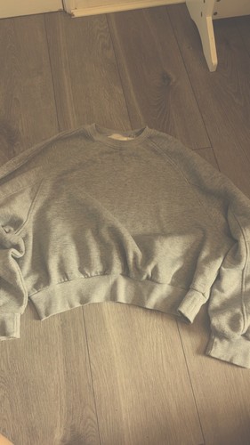 Grey cropped jumper size m - size,