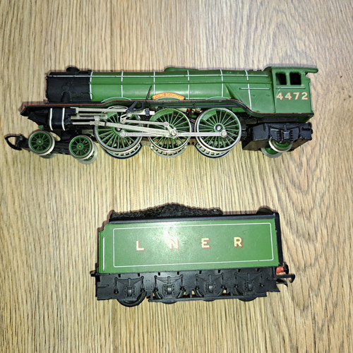 Hornby flying scotsman loco - hornby,