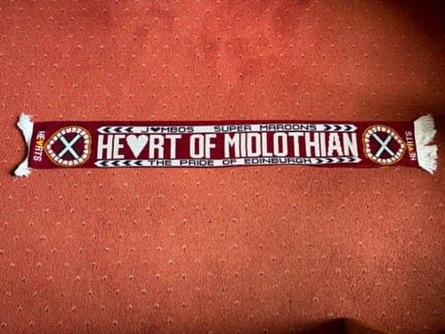 Heart midlothian football - heart, of