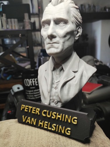 Van helsing peter cushing - peter,