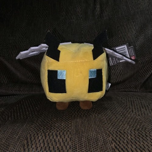 Mojang studios minecraft bee - mojang,