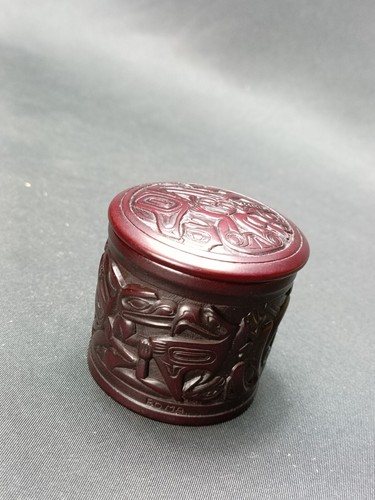 Boma resin trinket box - resin, old
