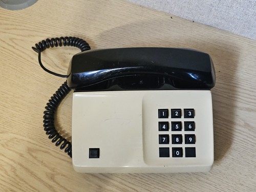 Vintage 1980 post - post, office