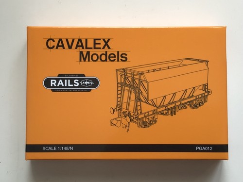 Set cavalex models - of,