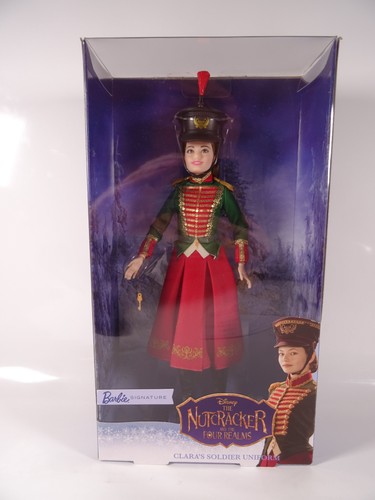 Barbie signature collector - barbie,