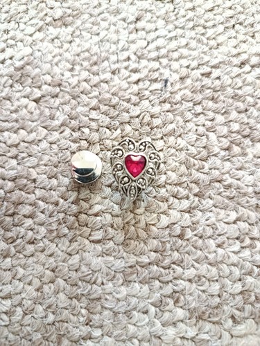 Vintage avon silver tone - silver, heart