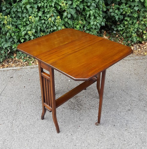 Antique mahogany sutherland - antique,