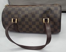 LOIUS VUITTON Papillon 26