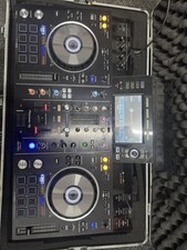 Pioneer XDJ-RX2  Dj Controller for REKORDBOX with Gorilla carry case 