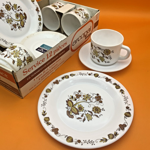 Vintage arcopal pce tea - vintage,