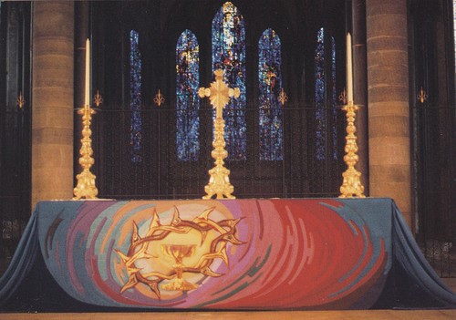 Salisbury cathedral high altar - salisbury,