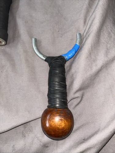 Handle and strod catapult - and,