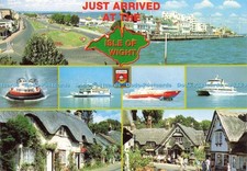 D195020 Just Arrived at the Isle of Wight Ryde Cowes Hovertravel Hovercraft Seal