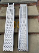 Telescopic Wheelchair Ramp – Immaculate Condition (Approximal 126cm - 297cm)